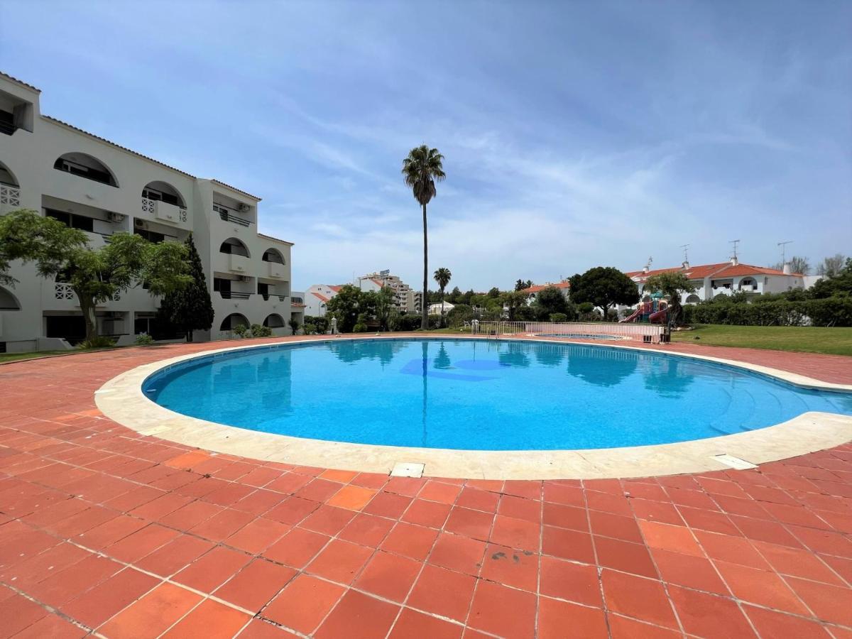 Апартаменты Albufeira Twins 1 With Pool By Homing Экстерьер фото