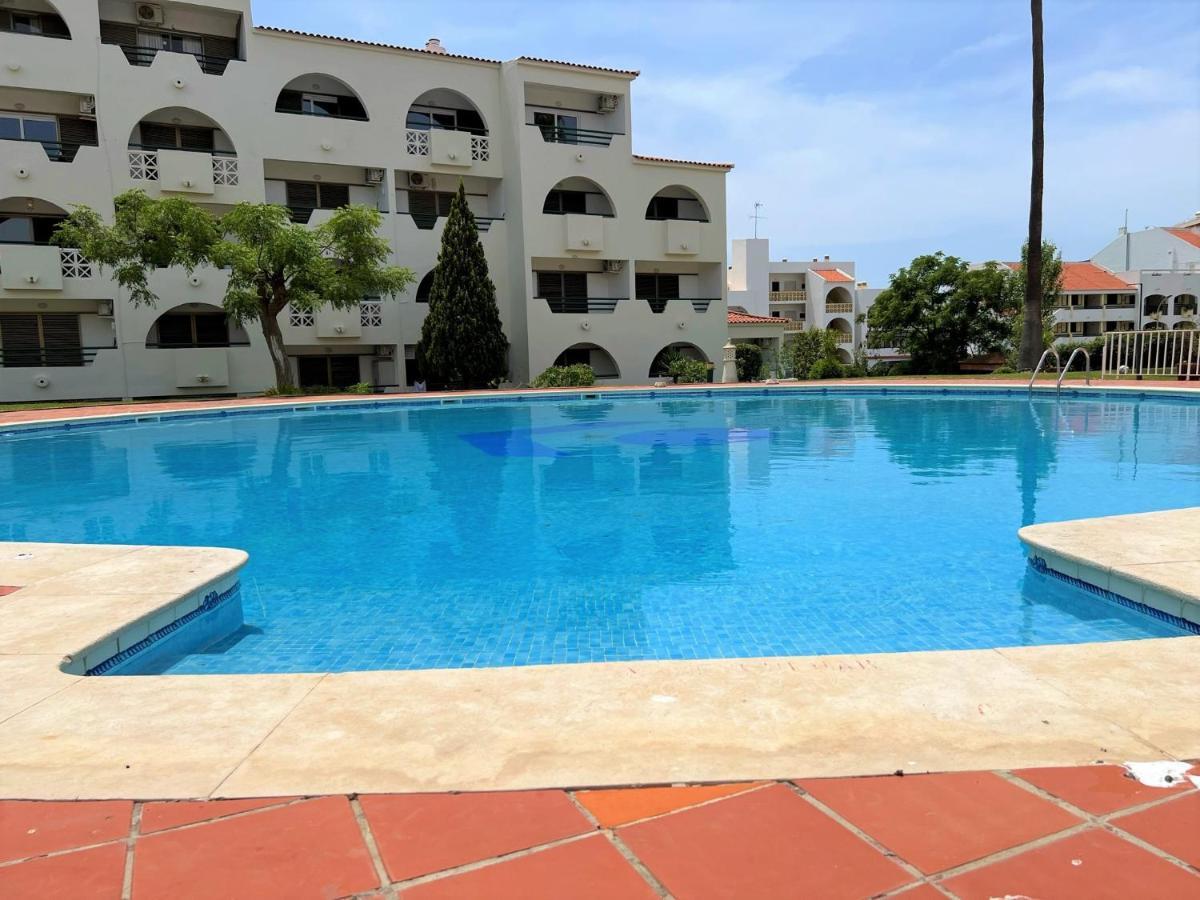 Апартаменты Albufeira Twins 1 With Pool By Homing Экстерьер фото